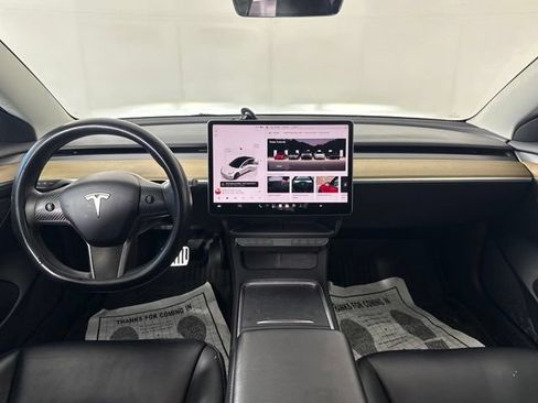 Used 2023 Tesla Model 3 Standard Range RWD image 27