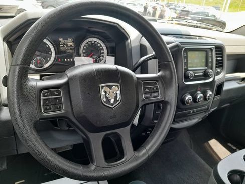 Used 2014 RAM 1500 Express AWD/4WD image 10