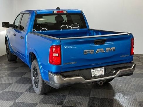Used 2025 RAM 1500 Big Horn AWD/4WD image 8