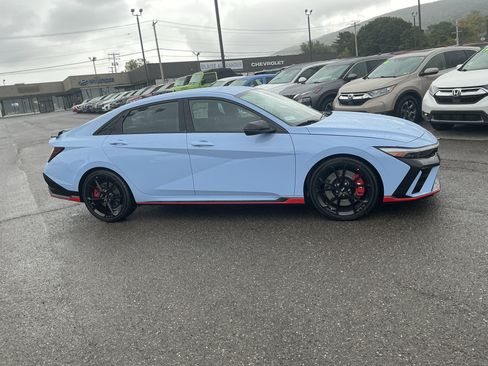 New 2025 Hyundai Elantra N image 2