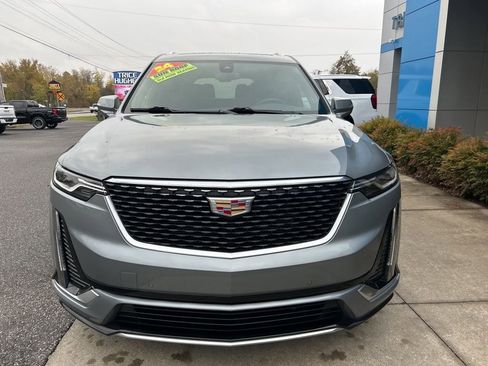 Used 2024 Cadillac XT6 Premium Luxury image 4