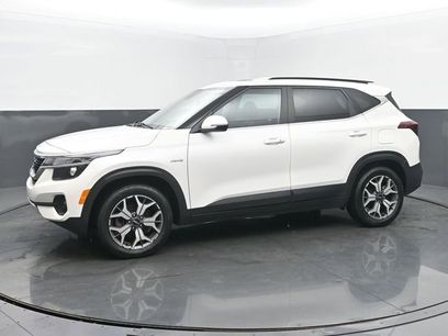 Used 2022 Kia Seltos EX