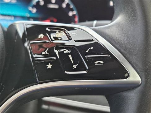 Used 2022 Mercedes-Benz E 350 4MATIC Sedan image 22