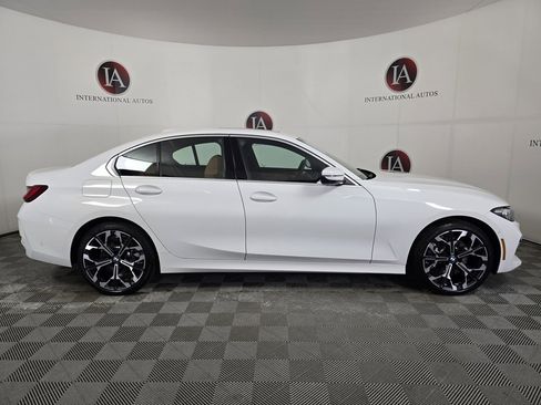 Used 2025 BMW 330i xDrive Sedan w/ Premium Package image 3
