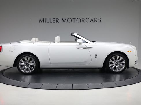 Certified 2018 Rolls-Royce Dawn image 10