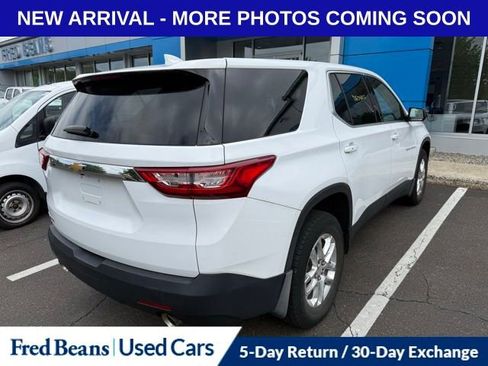 Used 2018 Chevrolet Traverse LS FWD image 8