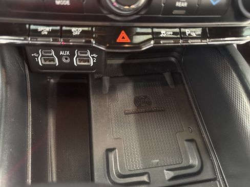 Used 2023 Dodge Durango R/T image 26