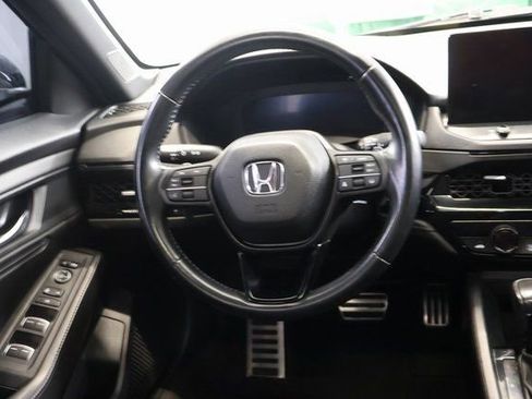 Used 2023 Honda Accord Sport image 15