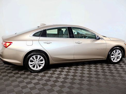 Used 2022 Chevrolet Malibu LT image 6