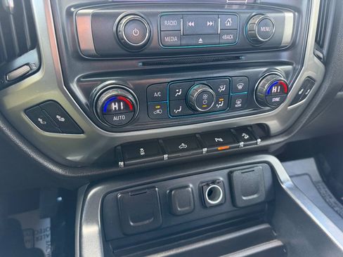 Used 2017 Chevrolet Silverado 1500 LT w/ Midnight Edition AWD/4WD image 41