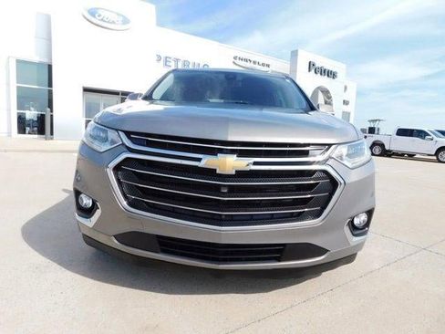 Used 2018 Chevrolet Traverse Premier w/ Driver Confidence II Package image 32