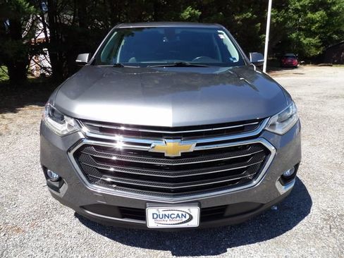 Used 2019 Chevrolet Traverse LT w/ LT Premium Package FWD image 8