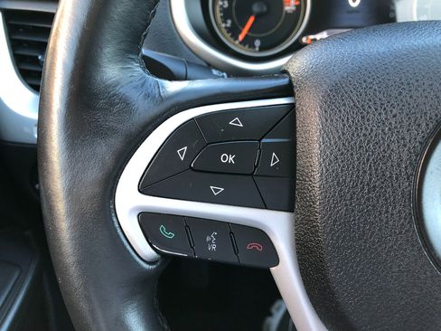 Used 2016 Jeep Cherokee Trailhawk w/ Leather Interior Group image 14