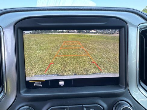 Used 2019 Chevrolet Silverado 1500 LT Trail Boss AWD/4WD image 23