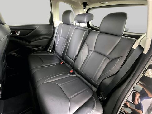 Used 2019 Subaru Forester Limited w/ Popular Package #3 AWD/4WD image 16