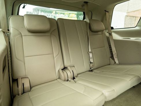 Used 2016 GMC Yukon Denali w/ Open Road Package AWD/4WD image 25