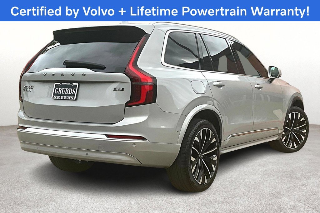 Used 2025 Volvo XC90 B6 Plus AWD/4WD image 2