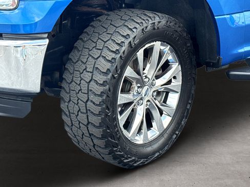 Used 2016 Ford F150 XLT w/ Equipment Group 302A Luxury AWD/4WD image 23