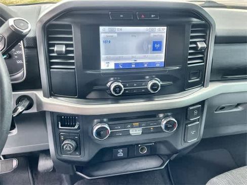 Used 2022 Ford F150 XLT image 18