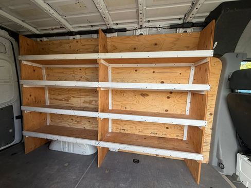Used 2014 Mercedes-Benz Sprinter 2500 image 24