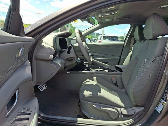 New 2026 Hyundai Elantra Sport FWD image 6