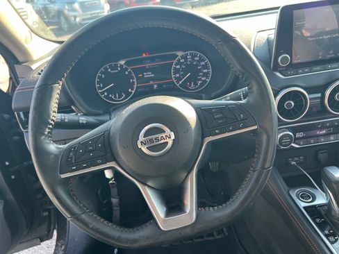 Used 2021 Nissan Sentra SR w/ SR Premium Package FWD image 8