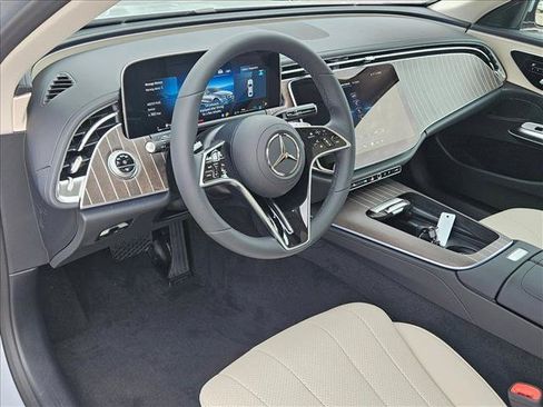 New 2026 Mercedes-Benz E 350 Sedan image 9