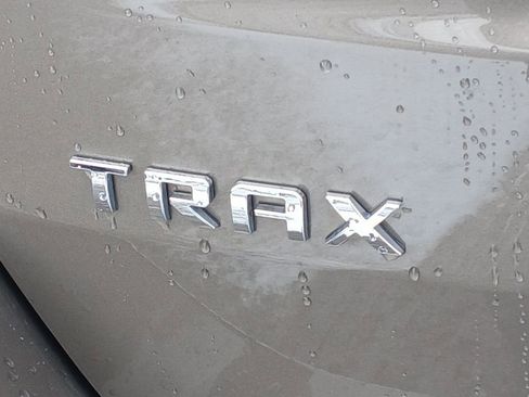 Used 2020 Chevrolet Trax LS image 23