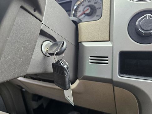 Used 2010 Ford F150 Lariat AWD/4WD image 44