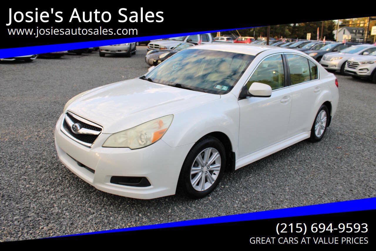 Used 2011 Subaru Legacy 2.5i Premium AWD/4WD image 1