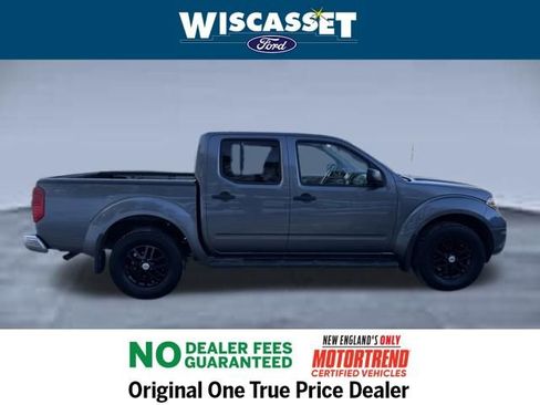 Used 2017 Nissan Frontier SV w/ SV Value Truck Package image 6