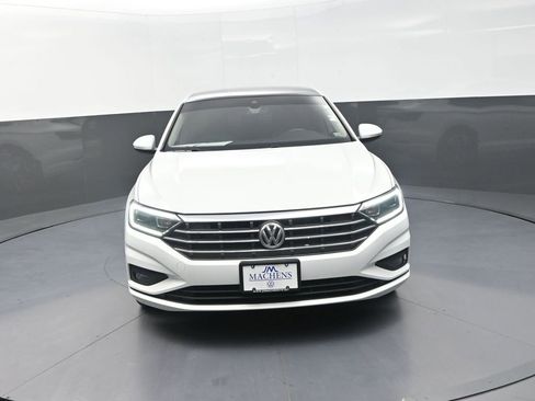 Used 2021 Volkswagen Jetta SEL Premium FWD image 2
