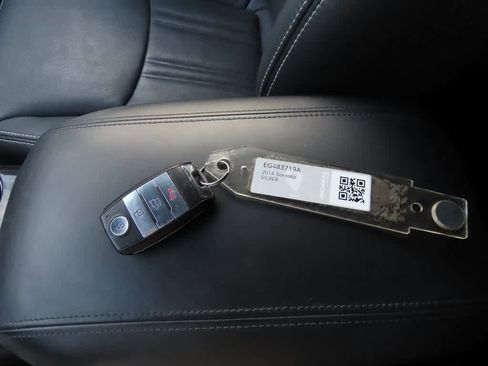 Used 2014 Kia Sorento SX w/ 3rd Row Package image 32