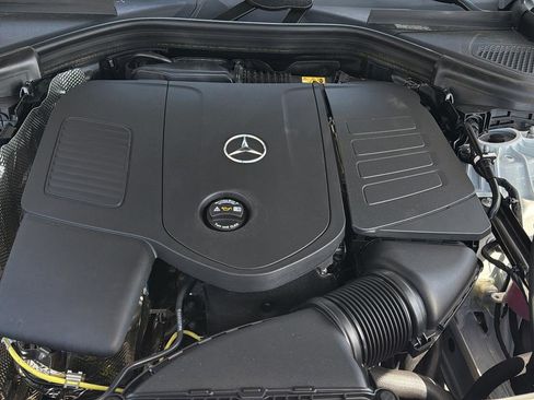 New 2026 Mercedes-Benz GLC 300 4MATIC image 23