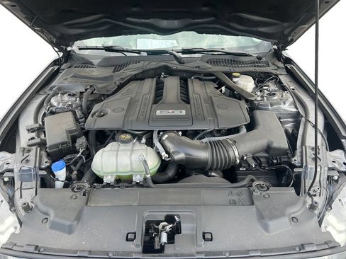 Used 2022 Ford Mustang GT Premium w/ Equipment Group 401A RWD image 24
