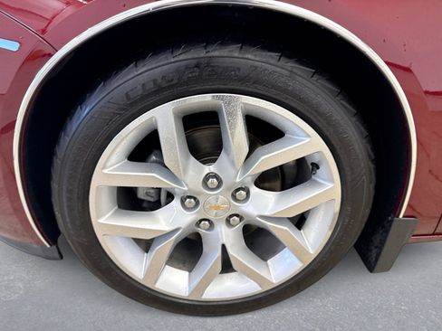 Used 2016 Chevrolet Impala LTZ w/ Enhanced Convenience Package image 26