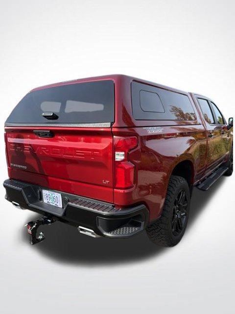 Used 2025 Chevrolet Silverado 1500 LT Trail Boss w/ Convenience Package II AWD/4WD image 9