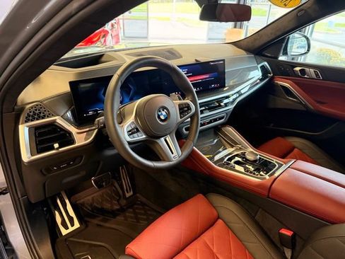 Used 2024 BMW X6 M60i AWD/4WD image 15