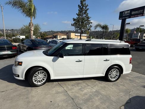Used 2019 Ford Flex SEL w/ Equipment Group 202A image 6