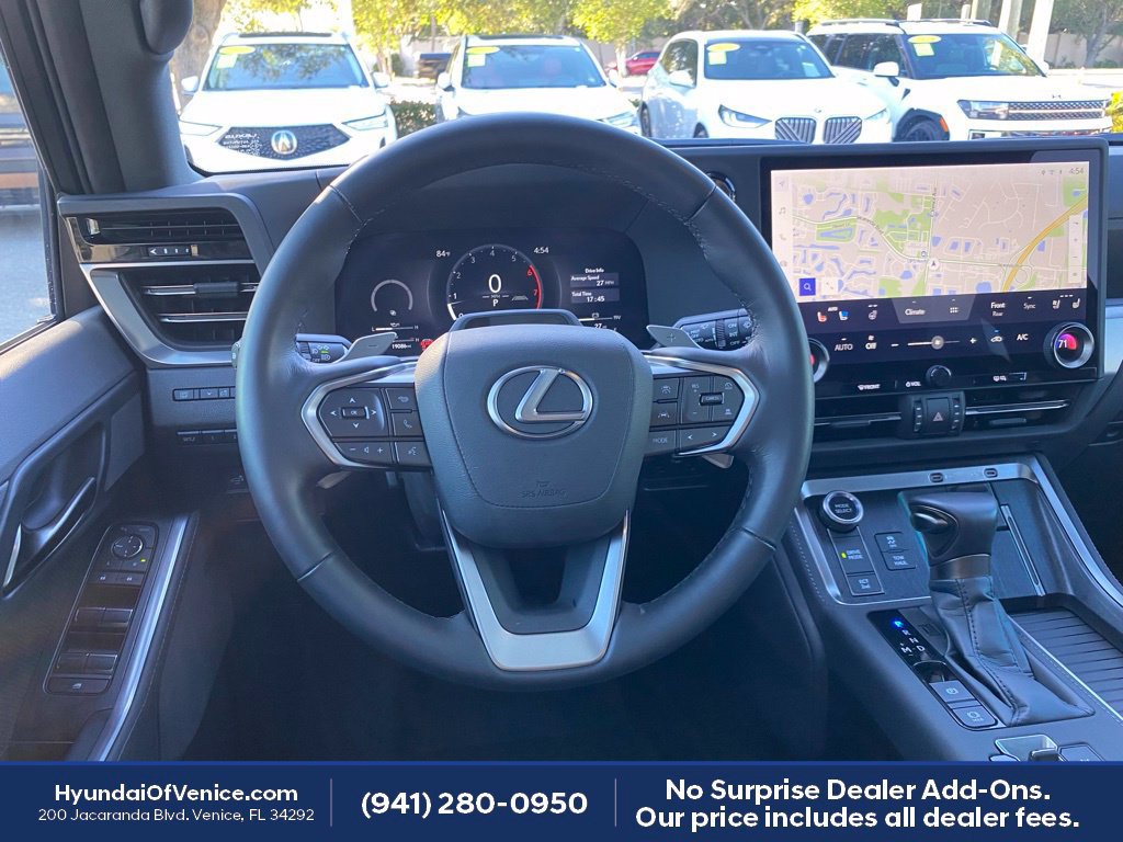 Used 2025 Lexus GX 550 AWD/4WD image 3