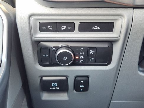 Used 2021 Ford F150 Lariat AWD/4WD image 17