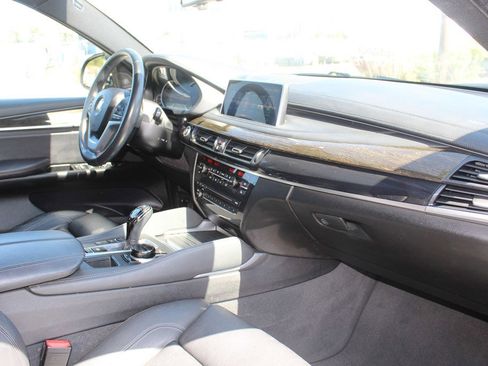 Used 2017 BMW X6 xDrive50i image 20