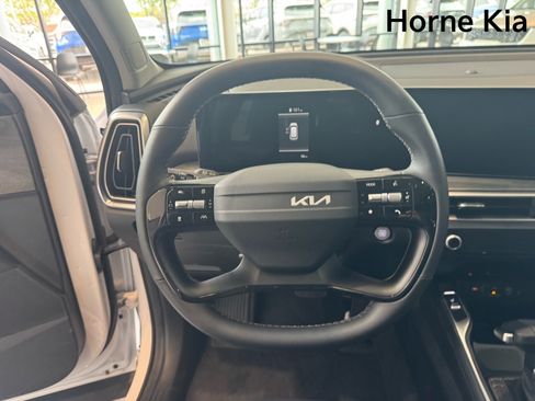 New 2026 Kia Sorento X-Line EX AWD/4WD image 16