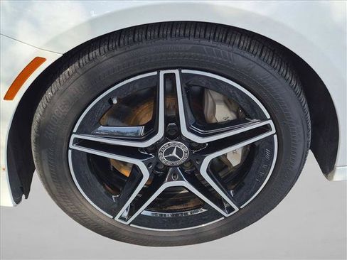 Used 2022 Mercedes-Benz E 350 Sedan image 25