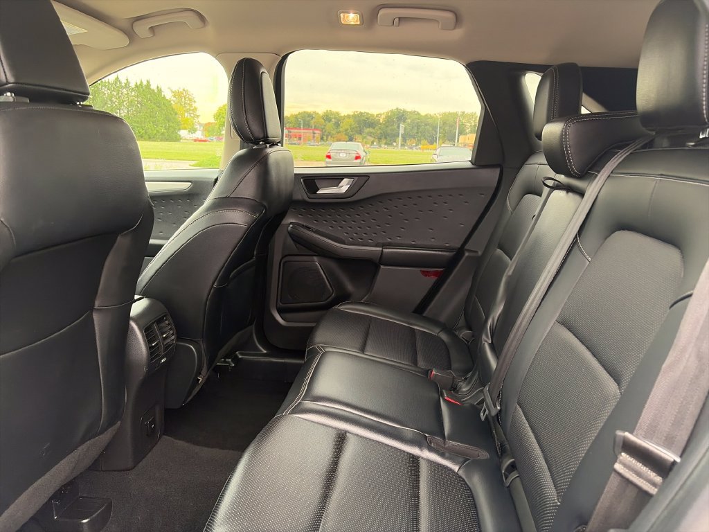 Used 2020 Ford Escape SEL AWD/4WD image 27