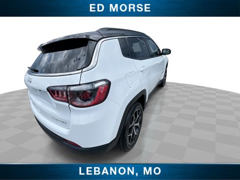 Used 2025 Jeep Compass Limited AWD/4WD image 8