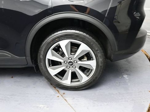 Used 2024 Ford Escape Platinum AWD/4WD image 15