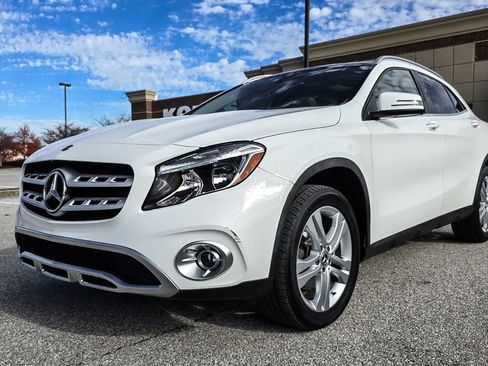 Used 2019 Mercedes-Benz GLA 250 4MATIC image 48