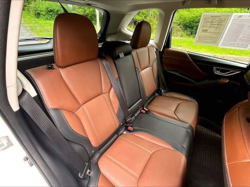 Certified 2023 Subaru Forester Touring AWD/4WD image 16