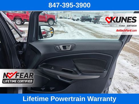 Used 2021 Ford EcoSport SE image 25